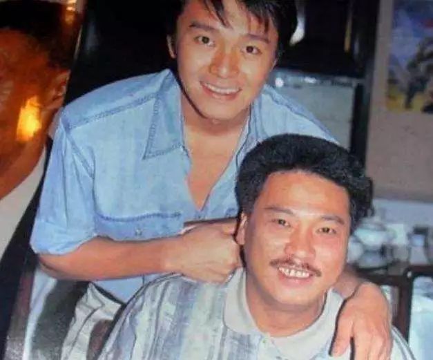 周星驰的友情与合作演员_周星驰合作男演员_周星驰友情演员合作的电影